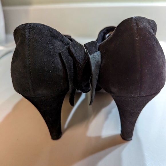 Black Suede Heeled Ankle Boot size 7.5 - Picture 5 of 7